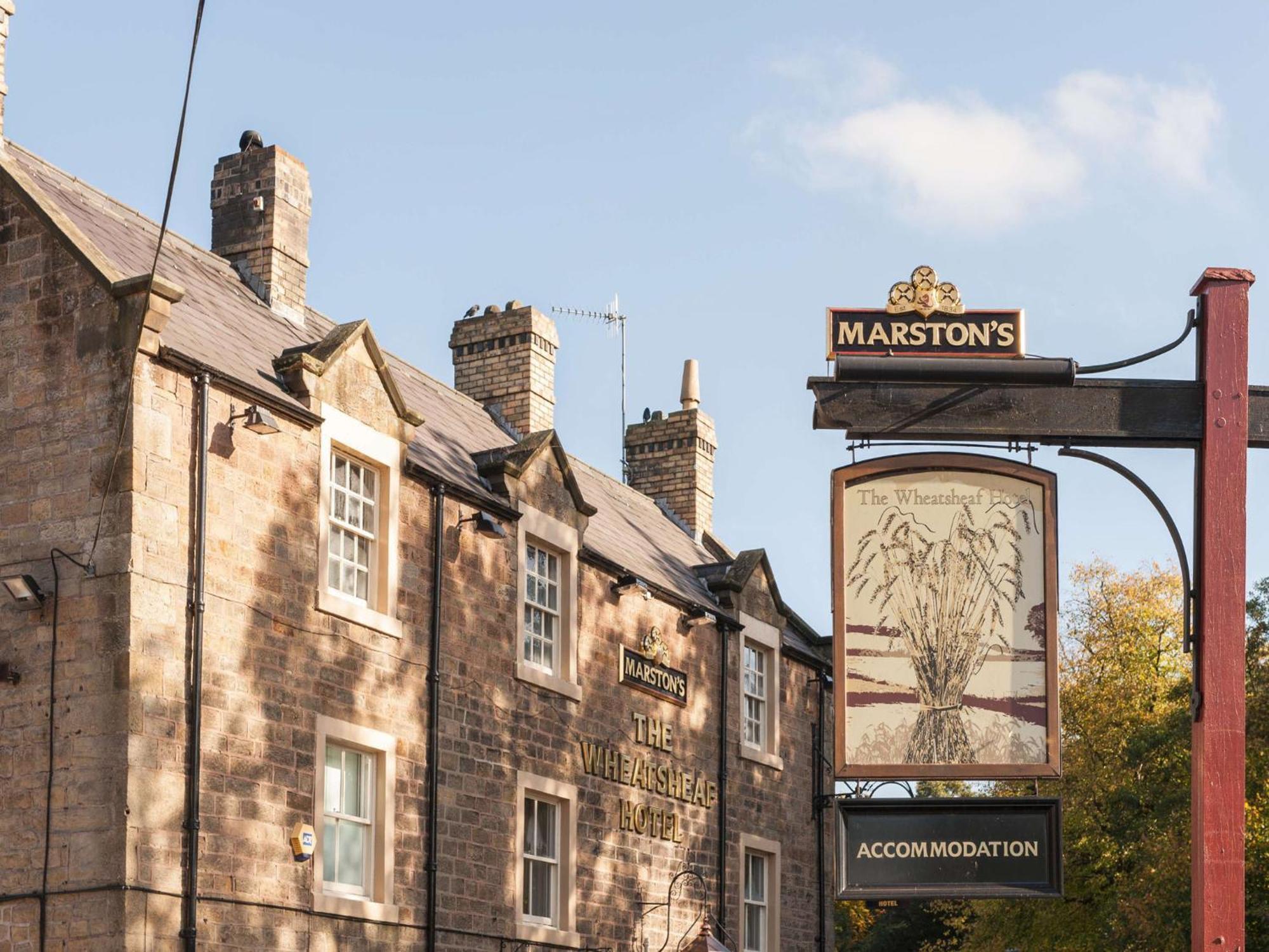 Wheatsheaf, Baslow By Marston'S Inns Eksteriør billede