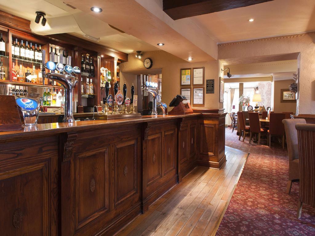 Wheatsheaf, Baslow By Marston'S Inns Eksteriør billede